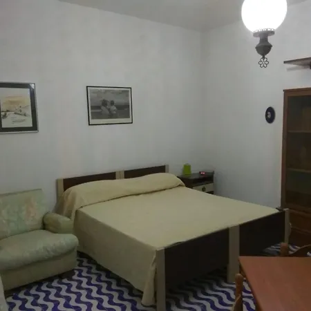 Bilocali In Baia Vicino Al Praja Apartmán *